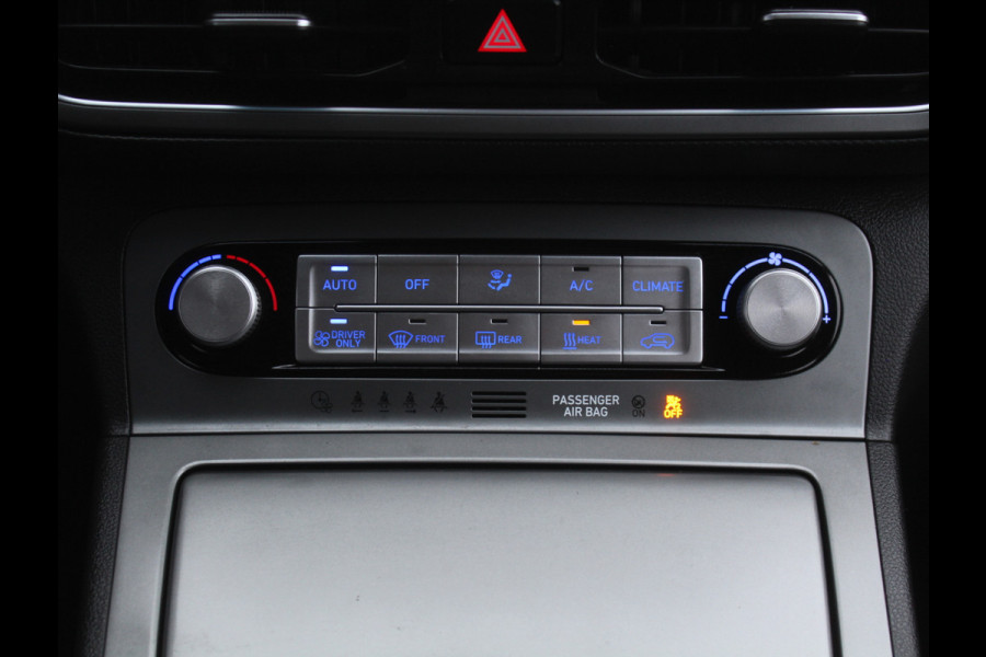 Hyundai Kona EV Comfort 64 kWh CAMERA | NAVI | CARPLAY | LMV17 | LED | PDC | CLIMATE | DAB | ADAPCRUISE