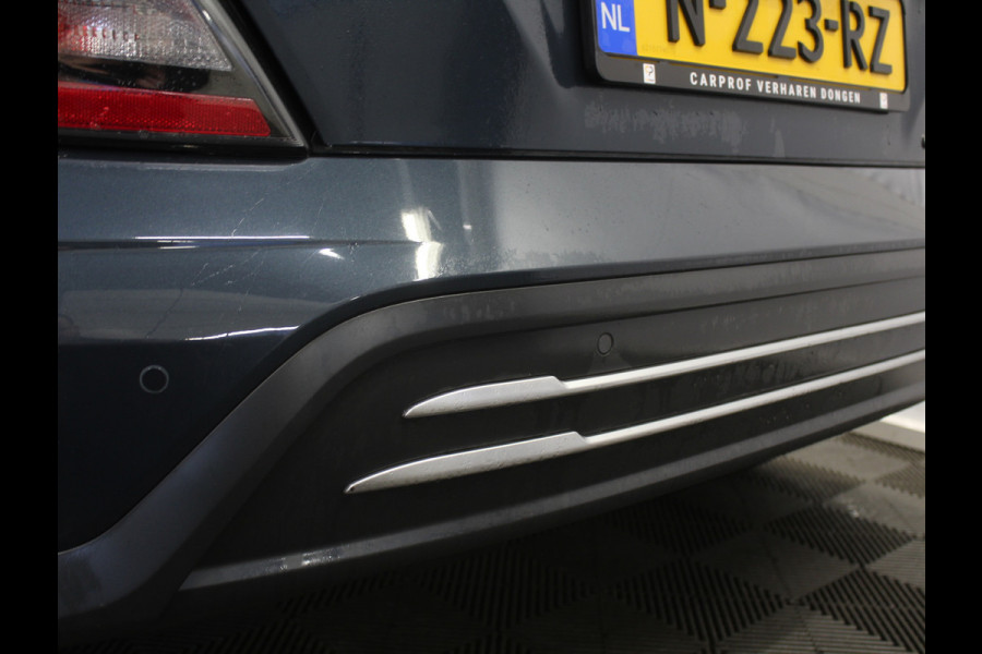 Hyundai Kona EV Comfort 64 kWh CAMERA | NAVI | CARPLAY | LMV17 | LED | PDC | CLIMATE | DAB | ADAPCRUISE