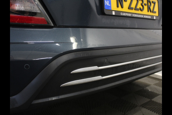 Hyundai Kona EV Comfort 64 kWh CAMERA | NAVI | CARPLAY | LMV17 | LED | PDC | CLIMATE | DAB | ADAPCRUISE