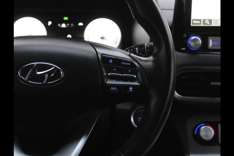 Hyundai Kona EV Comfort 64 kWh CAMERA | NAVI | CARPLAY | LMV17 | LED | PDC | CLIMATE | DAB | ADAPCRUISE
