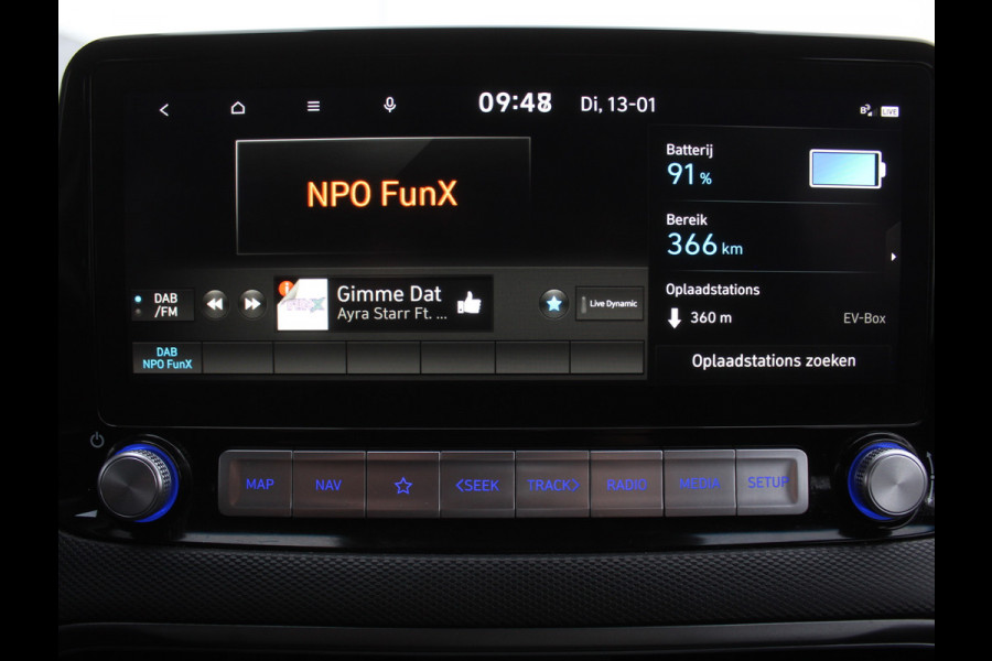 Hyundai Kona EV Comfort 64 kWh CAMERA | NAVI | CARPLAY | LMV17 | LED | PDC | CLIMATE | DAB | ADAPCRUISE