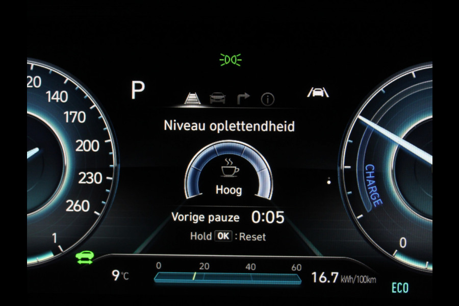 Hyundai Kona EV Comfort 64 kWh CAMERA | NAVI | CARPLAY | LMV17 | LED | PDC | CLIMATE | DAB | ADAPCRUISE