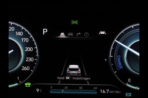 Hyundai Kona EV Comfort 64 kWh CAMERA | NAVI | CARPLAY | LMV17 | LED | PDC | CLIMATE | DAB | ADAPCRUISE