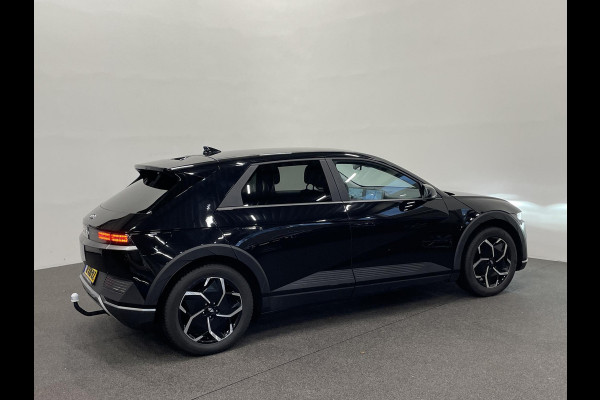Hyundai IONIQ 5 Style 58 kWh SOH 98% Warmtepomp Airco ECC Navi Carplay Virtual Dashboard Trekhaak PDC VA+ Camera Full LED Adaptive Cruise 19" Velgen
