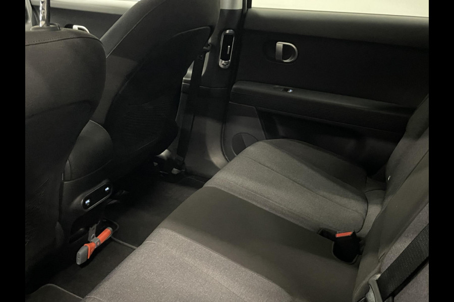 Hyundai IONIQ 5 Style 58 kWh SOH 98% Warmtepomp Airco ECC Navi Carplay Virtual Dashboard Trekhaak PDC VA+ Camera Full LED Adaptive Cruise 19" Velgen