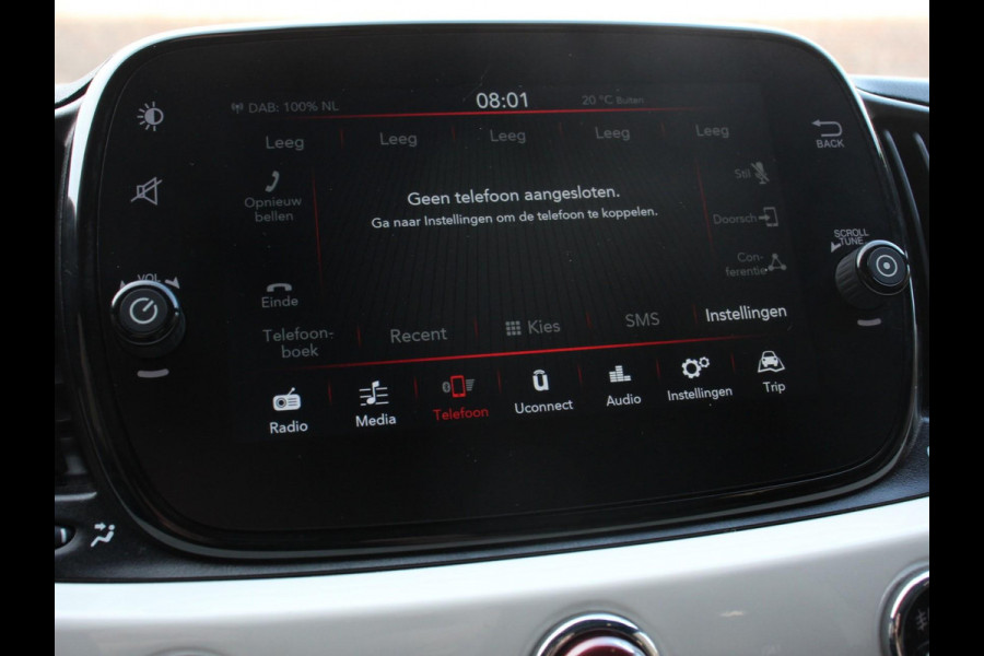 Fiat 500 1.0 Hybrid Dolcevita Panorama dak Control Parkeer Sensoren  Lichtmetalen Velgen Cruise Control