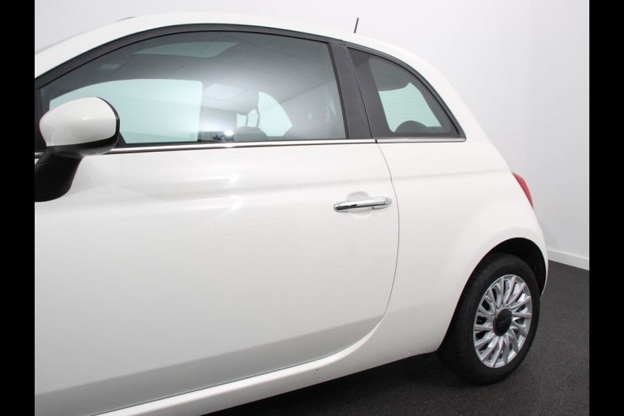 Fiat 500 1.0 Hybrid Dolcevita Panorama dak Control Parkeer Sensoren  Lichtmetalen Velgen Cruise Control