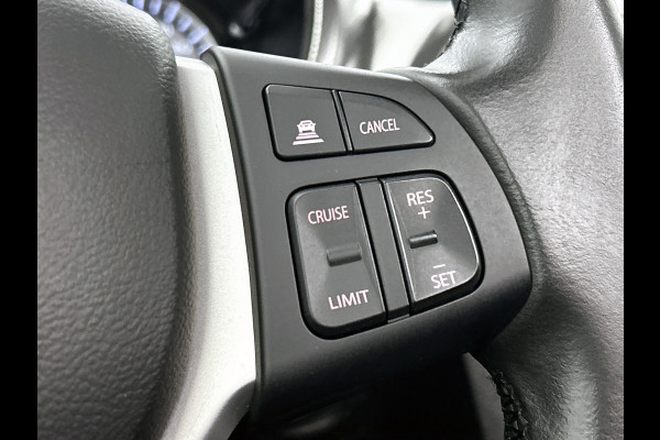 Suzuki Vitara 1.4 130PK Smart Hybrid / Panoramadak / Trekhaak / 1/2 Leder / Airco-ecc. / Pdc.V+A / Radio multimedia /