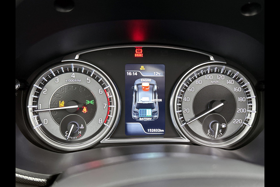 Suzuki Vitara 1.4 130PK Smart Hybrid / Panoramadak / Trekhaak / 1/2 Leder / Airco-ecc. / Pdc.V+A / Radio multimedia /