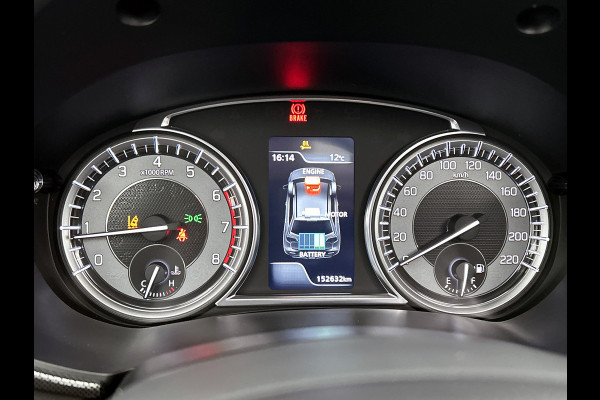Suzuki Vitara 1.4 130PK Smart Hybrid / Panoramadak / Trekhaak / 1/2 Leder / Airco-ecc. / Pdc.V+A / Radio multimedia /