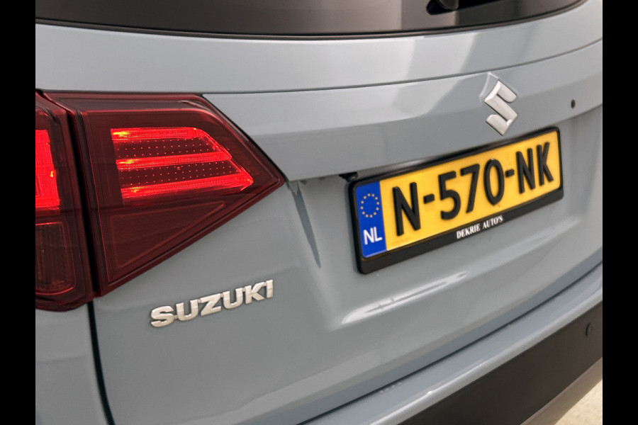 Suzuki Vitara 1.4 130PK Smart Hybrid / Panoramadak / Trekhaak / 1/2 Leder / Airco-ecc. / Pdc.V+A / Radio multimedia /