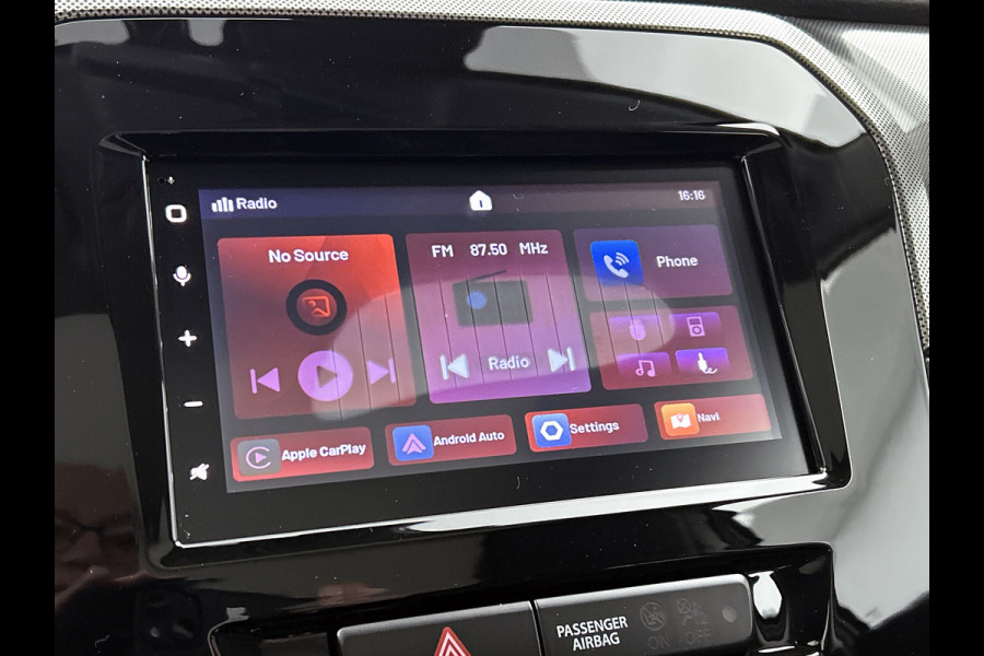 Suzuki Vitara 1.4 130PK Smart Hybrid / Panoramadak / Trekhaak / 1/2 Leder / Airco-ecc. / Pdc.V+A / Radio multimedia /