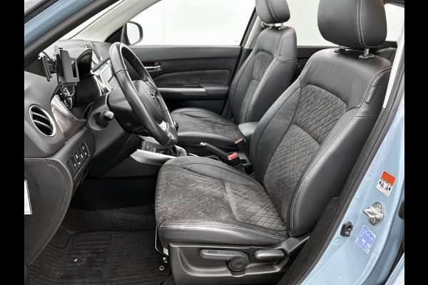 Suzuki Vitara 1.4 130PK Smart Hybrid / Panoramadak / Trekhaak / 1/2 Leder / Airco-ecc. / Pdc.V+A / Radio multimedia /