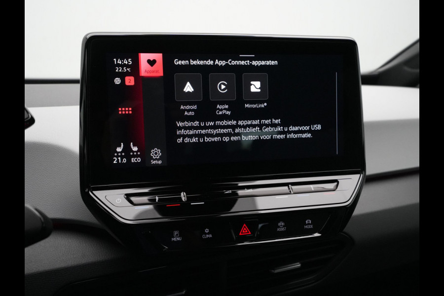 Volkswagen ID.3 First Plus 58 kWh Navigatie Carplay stoel/stuurverwarming Camera Demo TH