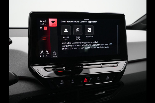 Volkswagen ID.3 First Plus 58 kWh Navigatie Carplay stoel/stuurverwarming Camera Demo TH