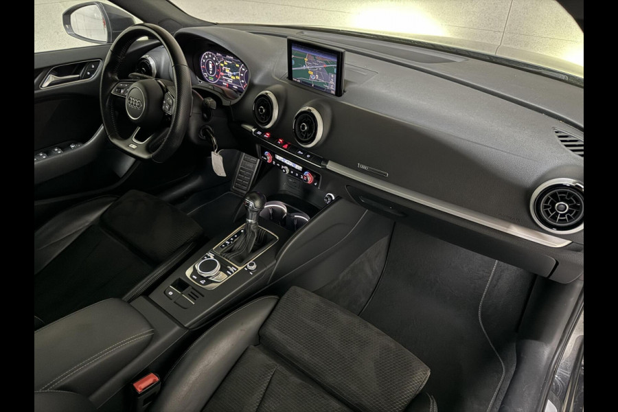 Audi A3 Sportback 35 TFSI 3x S-Line Black Edition Pano NAP