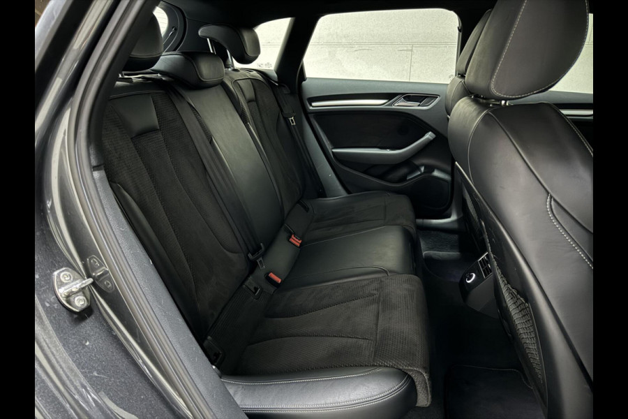 Audi A3 Sportback 35 TFSI 3x S-Line Black Edition Pano NAP