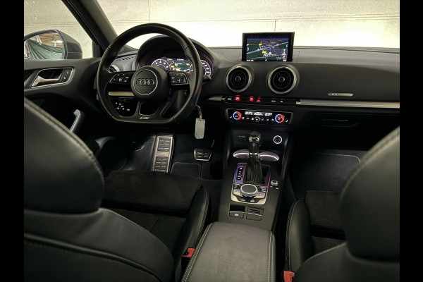 Audi A3 Sportback 35 TFSI 3x S-Line Black Edition Pano NAP