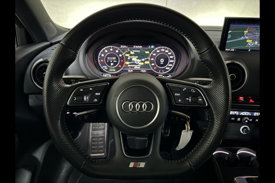 Audi A3 Sportback 35 TFSI 3x S-Line Black Edition Pano NAP