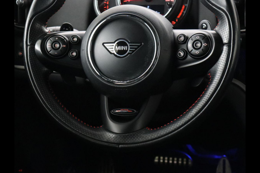 MINI Countryman 2.0 John Cooper Works ALL4 Chili | Panoramadak | Leder | Adaptive cruise | Stoelverwarming | Head-Up | Camera | Memory | Carplay | Navigatie | Full LED | Origineel NL