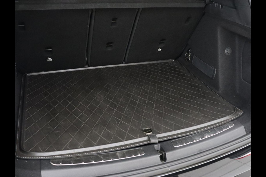 MINI Countryman 2.0 John Cooper Works ALL4 Chili | Panoramadak | Leder | Adaptive cruise | Stoelverwarming | Head-Up | Camera | Memory | Carplay | Navigatie | Full LED | Origineel NL