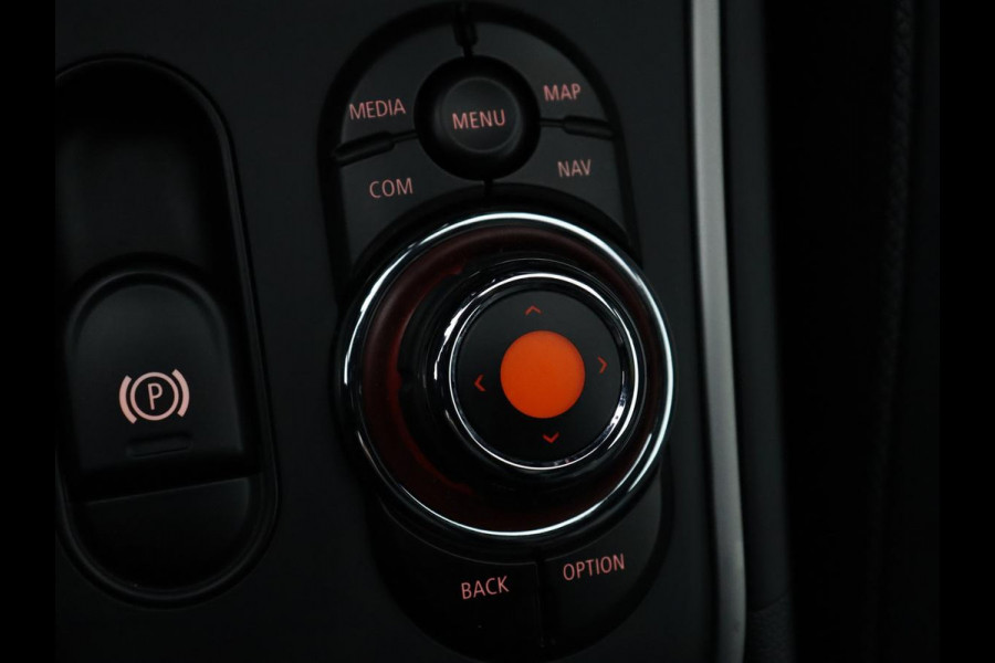 MINI Countryman 2.0 John Cooper Works ALL4 Chili | Panoramadak | Leder | Adaptive cruise | Stoelverwarming | Head-Up | Camera | Memory | Carplay | Navigatie | Full LED | Origineel NL