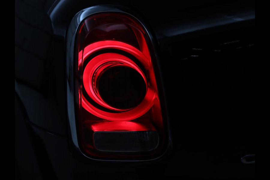 MINI Countryman 2.0 John Cooper Works ALL4 Chili | Panoramadak | Leder | Adaptive cruise | Stoelverwarming | Head-Up | Camera | Memory | Carplay | Navigatie | Full LED | Origineel NL