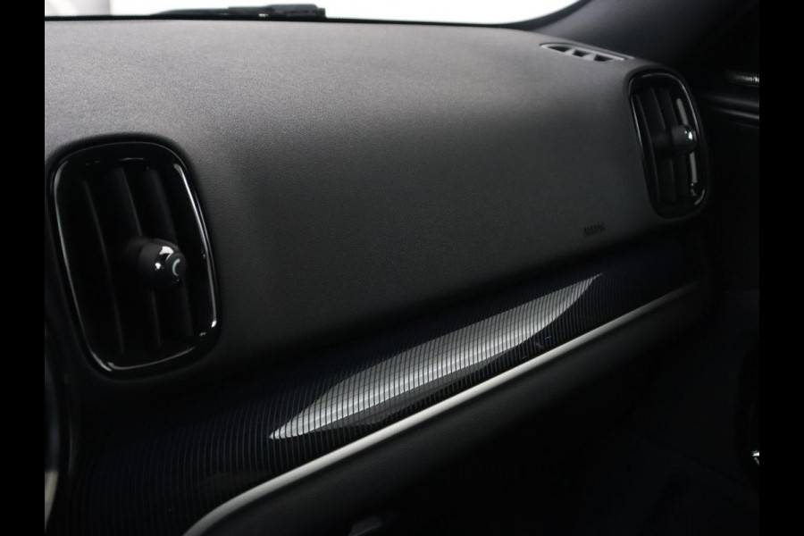 MINI Countryman 2.0 John Cooper Works ALL4 Chili | Panoramadak | Leder | Adaptive cruise | Stoelverwarming | Head-Up | Camera | Memory | Carplay | Navigatie | Full LED | Origineel NL