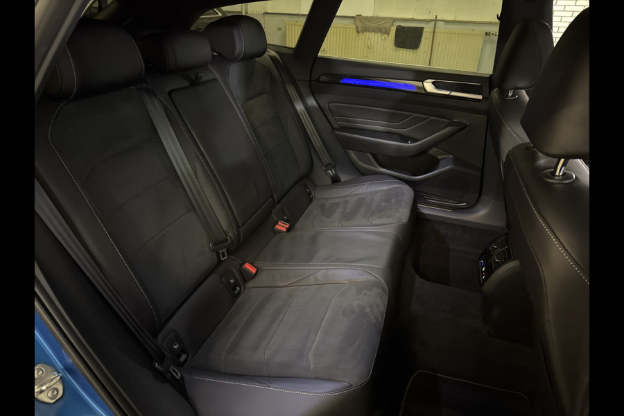 Volkswagen Arteon Shooting Brake eHYBRID 218PK DSG R-LINE BUSINESS+ TREKHAAK/360CAMERA/PANORAMADAK