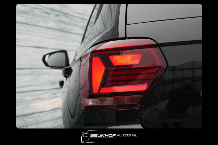 Volkswagen Polo 1.0 TSI Carplay Parkeersensoren Navi Adapt C