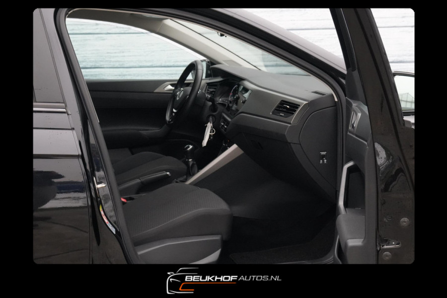 Volkswagen Polo 1.0 TSI Carplay Parkeersensoren Navi Adapt C