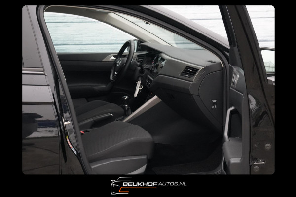 Volkswagen Polo 1.0 TSI Carplay Parkeersensoren Navi Adapt C