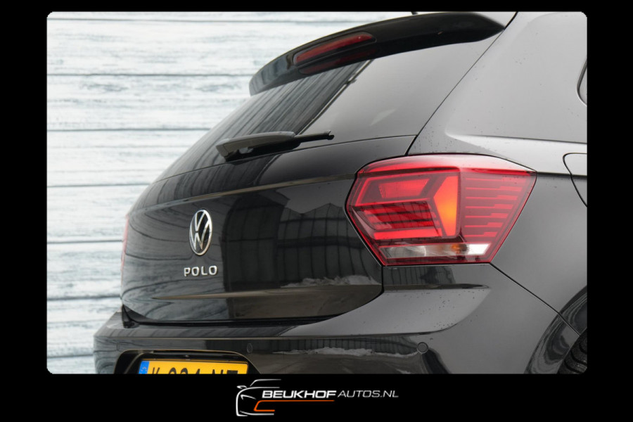 Volkswagen Polo 1.0 TSI Carplay Parkeersensoren Navi Adapt C