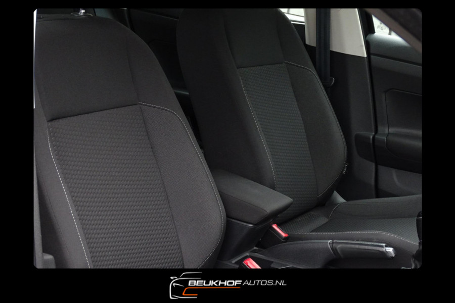 Volkswagen Polo 1.0 TSI Carplay Parkeersensoren Navi Adapt C