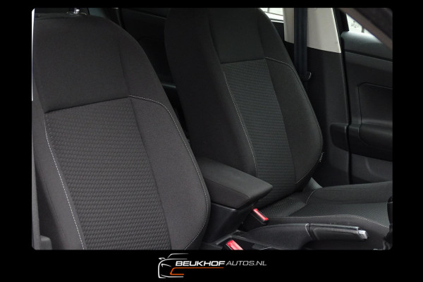 Volkswagen Polo 1.0 TSI Carplay Parkeersensoren Navi Adapt C
