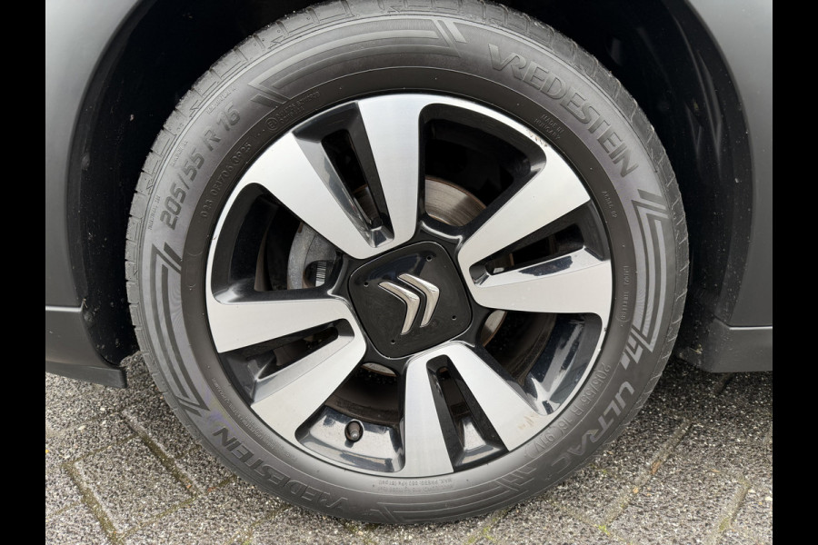 Citroën C3 110pk Shine (Keyless Entry - Camera - Navigatie - Automatische Airco - LED - Apple Carplay)