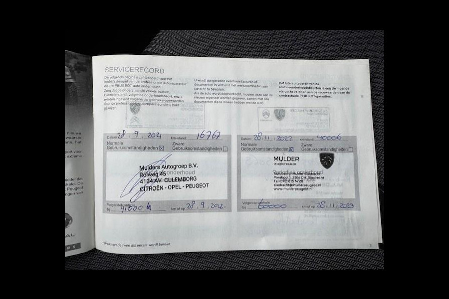 Peugeot 208 1.2 Allure -Dealer onderhouden-1e eigenaar-LED