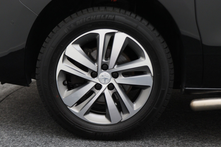 Peugeot Expert 2.0 BlueHDI 150 L3 Asphalt DC 4x4 Dangel 5-Zits, Climate, Cruise, Apple Carplay, Lane Assist, Trekhaak, PDC, 17''