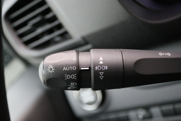 Peugeot Expert 2.0 BlueHDI 150 L3 Asphalt DC 4x4 Dangel 5-Zits, Climate, Cruise, Apple Carplay, Lane Assist, Trekhaak, PDC, 17''