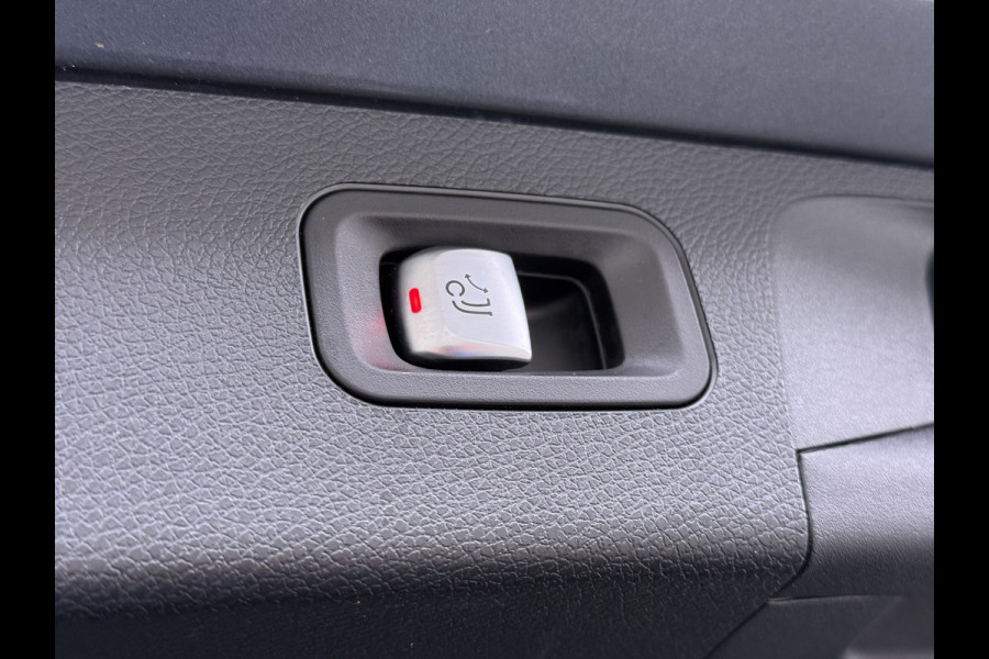 Mercedes-Benz E-Klasse Estate 300 e AMG Line | Pano Trekhaak Burmester