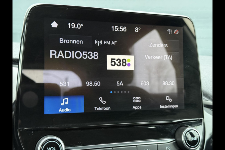 Ford Fiesta 1.0 EcoBoost Hybrid ST-Line X Navi,125pk,6 Bak,Carplay,Camera,Stoelverw,Stuurverw,Clima,Cruise,Pdc V+A,Lm velgen,N.A.P,Apk tot 04-2027