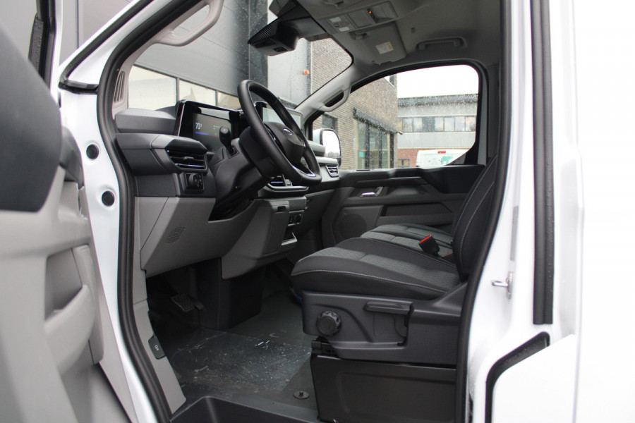 Ford E-Transit Cust. 320 L1H1 Limited 65 kWh 218pk - Trekhaak - Pro Power - Stoelverwarming - Carplay/Android - Camera - Rijklaar