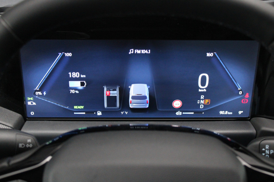 Ford E-Transit Cust. 320 L1H1 Limited 65 kWh 218pk - Trekhaak - Pro Power - Stoelverwarming - Carplay/Android - Camera - Rijklaar