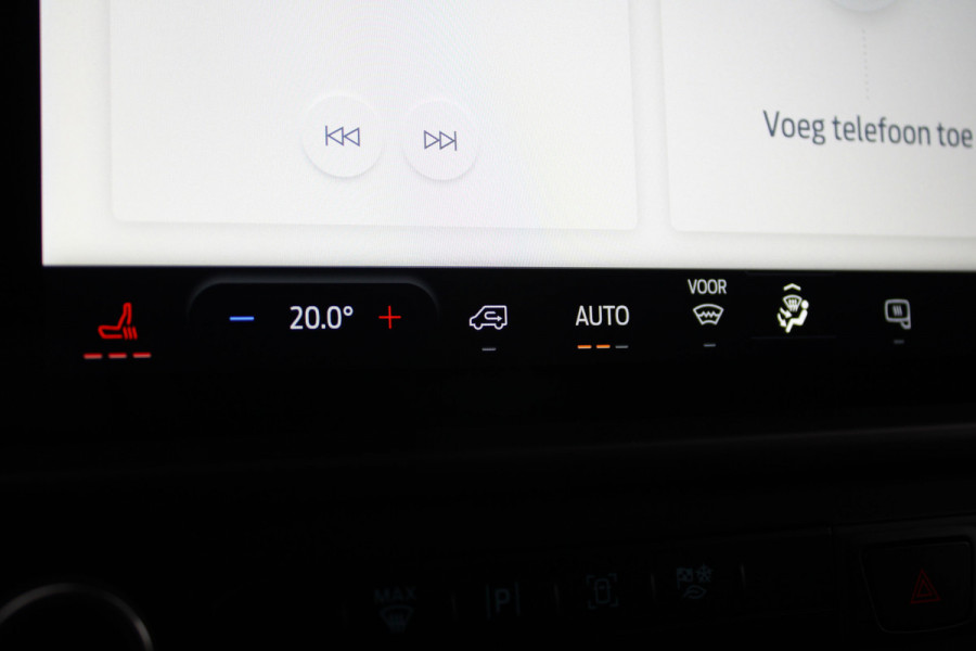 Ford E-Transit Cust. 320 L1H1 Limited 65 kWh 218pk - Trekhaak - Pro Power - Stoelverwarming - Carplay/Android - Camera - Rijklaar