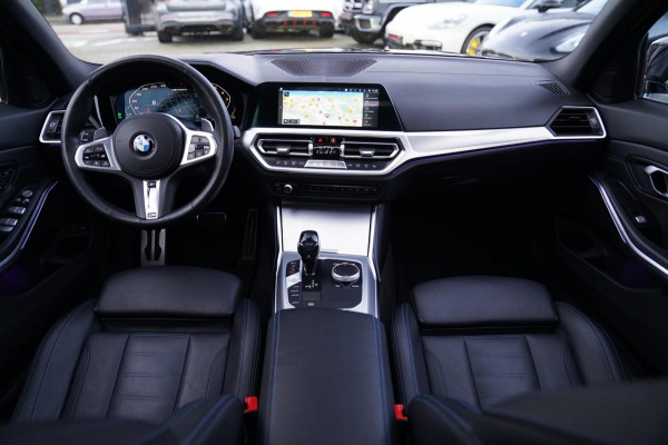 BMW 3-serie M340i xDrive High Executive | Schuifdak | Laser LED | Luxe Leder | 360 camera | Head Up display | Adaptieve Cruise |