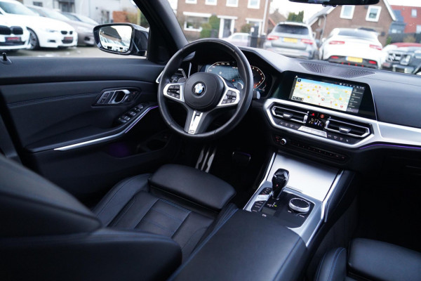 BMW 3-serie M340i xDrive High Executive | Schuifdak | Laser LED | Luxe Leder | 360 camera | Head Up display | Adaptieve Cruise |