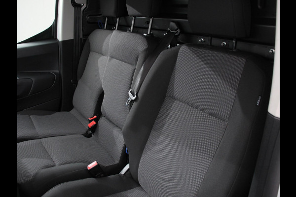 Opel Combo 1.5 BlueHDi 130 S&S L2 | Apple Carplay / Android Auto | Navigatie | Trekhaak | Airco | Camera | Cruise Control | Parkeersensoren V+A | DAB