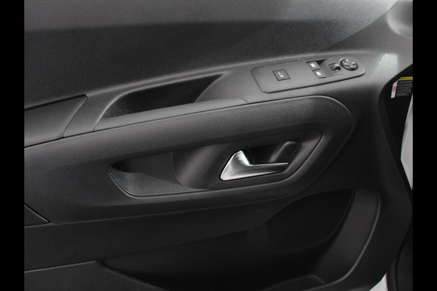 Opel Combo 1.5 BlueHDi 130 S&S L2 | Apple Carplay / Android Auto | Navigatie | Trekhaak | Airco | Camera | Cruise Control | Parkeersensoren V+A | DAB