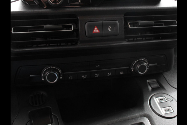 Opel Combo 1.5 BlueHDi 130 S&S L2 | Apple Carplay / Android Auto | Navigatie | Trekhaak | Airco | Camera | Cruise Control | Parkeersensoren V+A | DAB