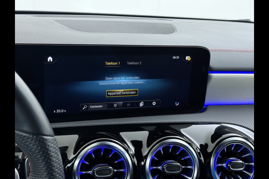 Mercedes-Benz CLA-Klasse 250e AMG // Keyless Entry // Sfeerverlichting // Camera // 19" AMG Velgen // Apple Carplay // Android Auto // Privacy Glas